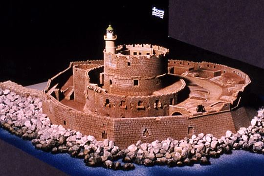 pics/ag_nicolaos_proplasma.jpg A model of the castle