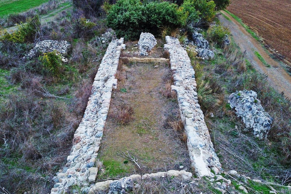 pics/anastas-tmima4_all.jpg aerial view of the double wall of the south part
