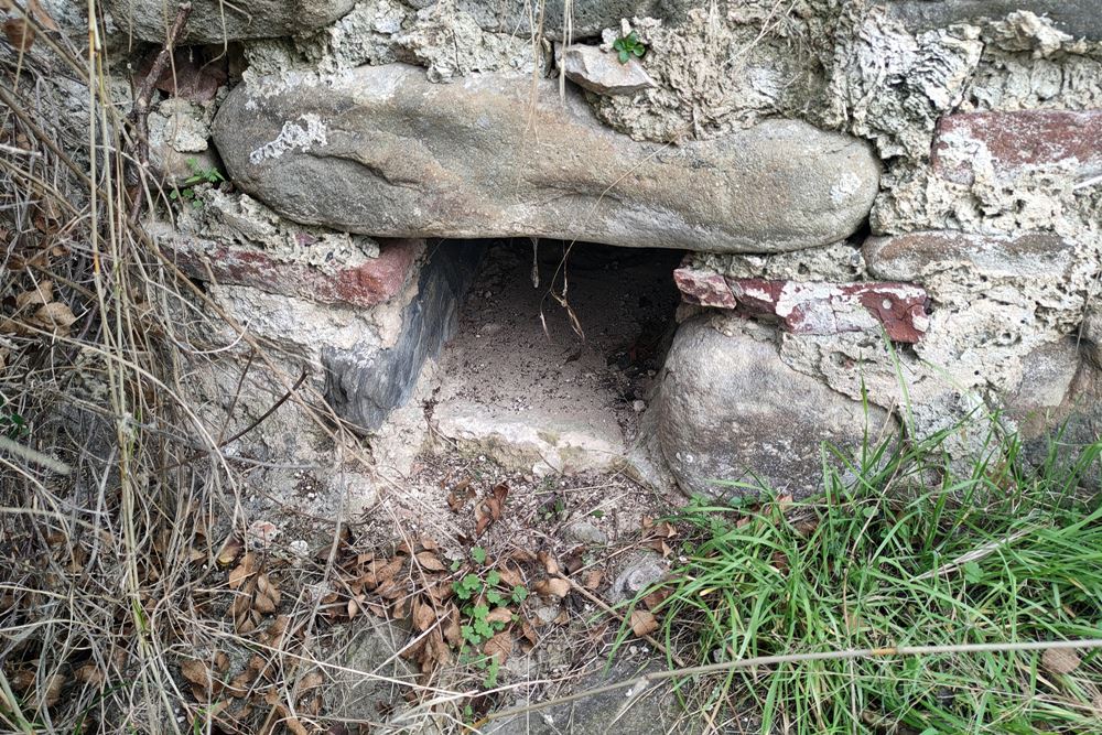 pics/anastas9-opi.jpg small opening at the west side of the tower, possibly for draining waters