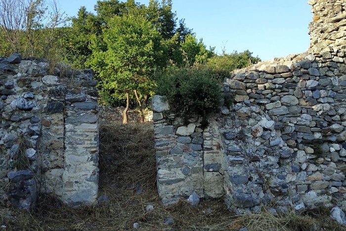 pics/asprovalta3.jpg photo Sakis Lemonakis (2019)