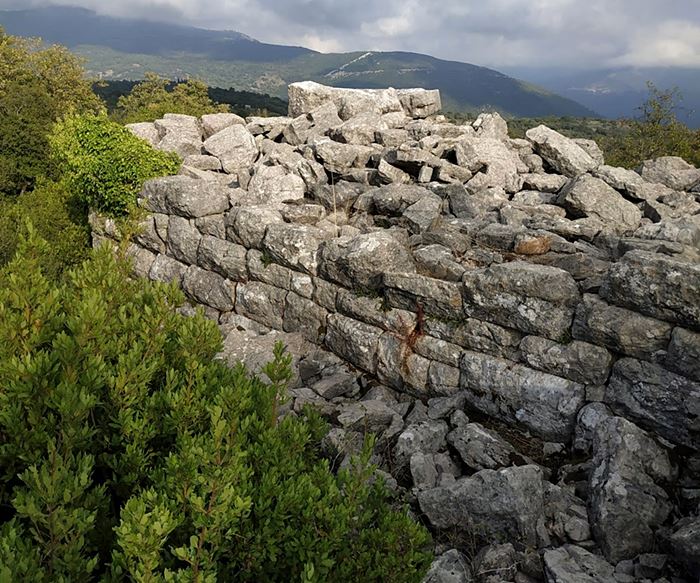 ancient walls, photo  Amfitreidis, 2019