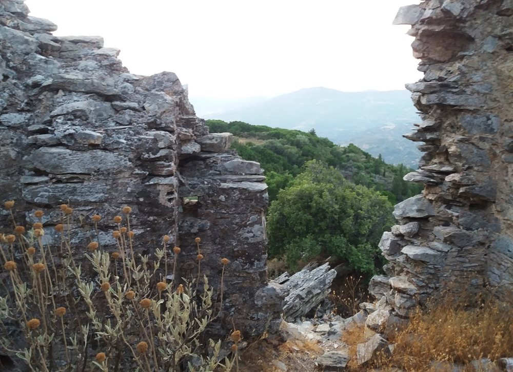 pics/geroumana7.jpg photo: Kostas Pappis, 2019