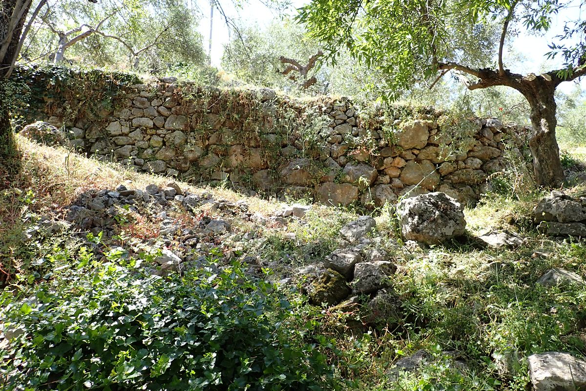 part of wall in the NW side