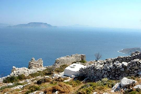 Παλαιόκαστρο Ίου