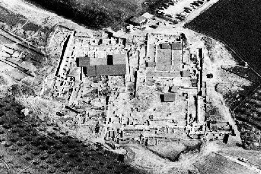 air view from the west (around 1995)