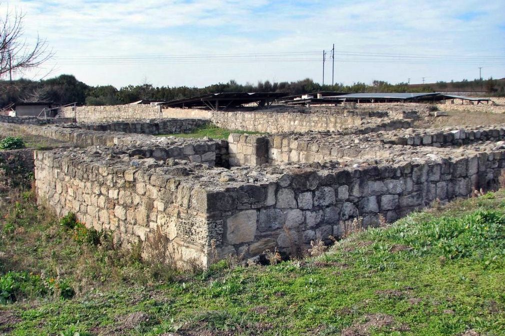 Episcopal complex of Louloudies