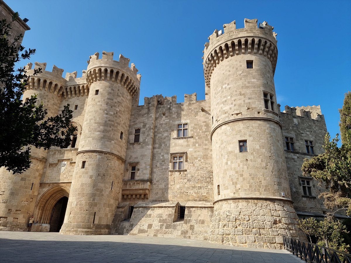 Palace of the Grand Master - Greek Castles