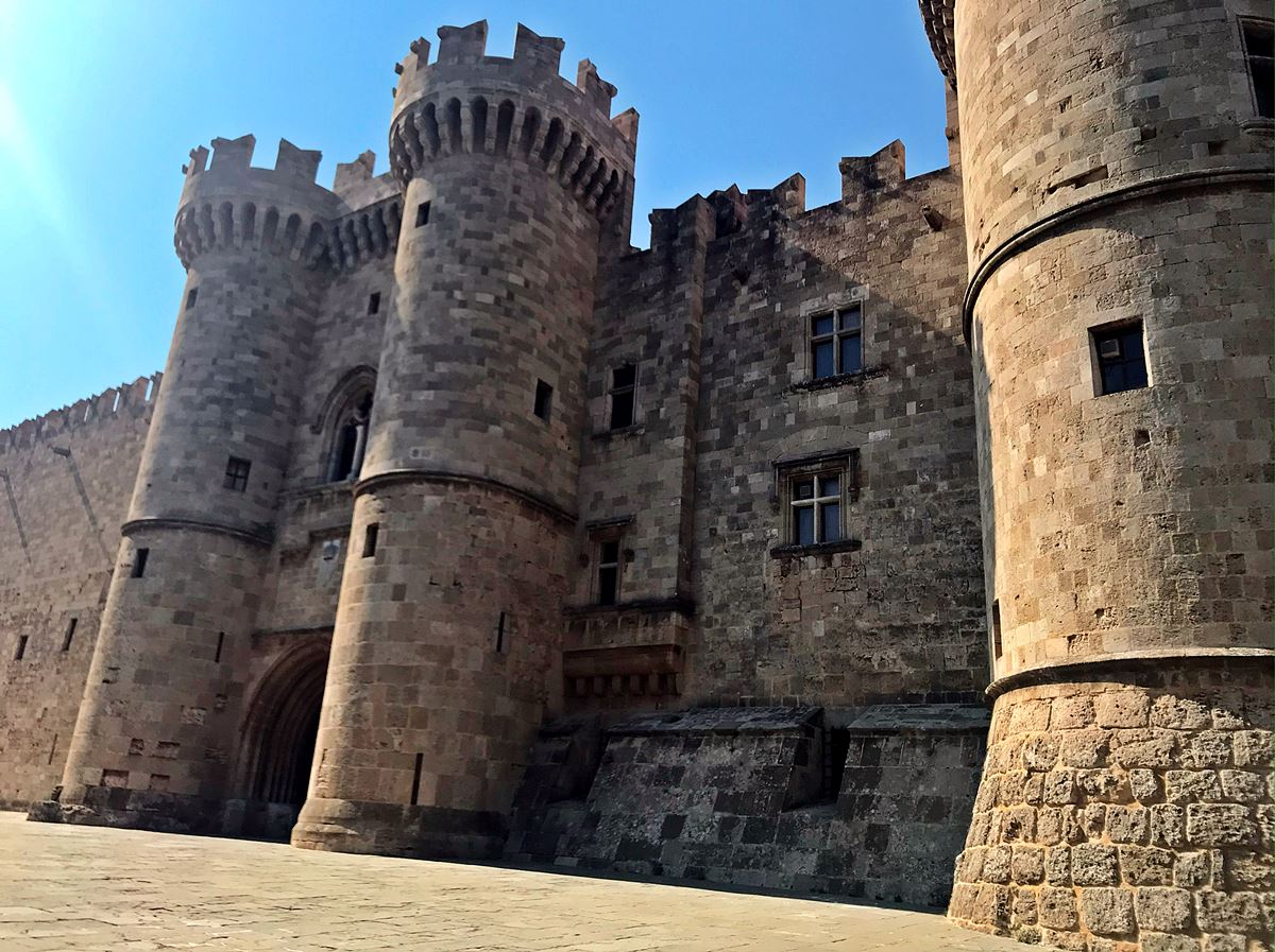 Palace Of The Grand Masters, Rhodes  Castle, Beautiful castles, Medieval  castle