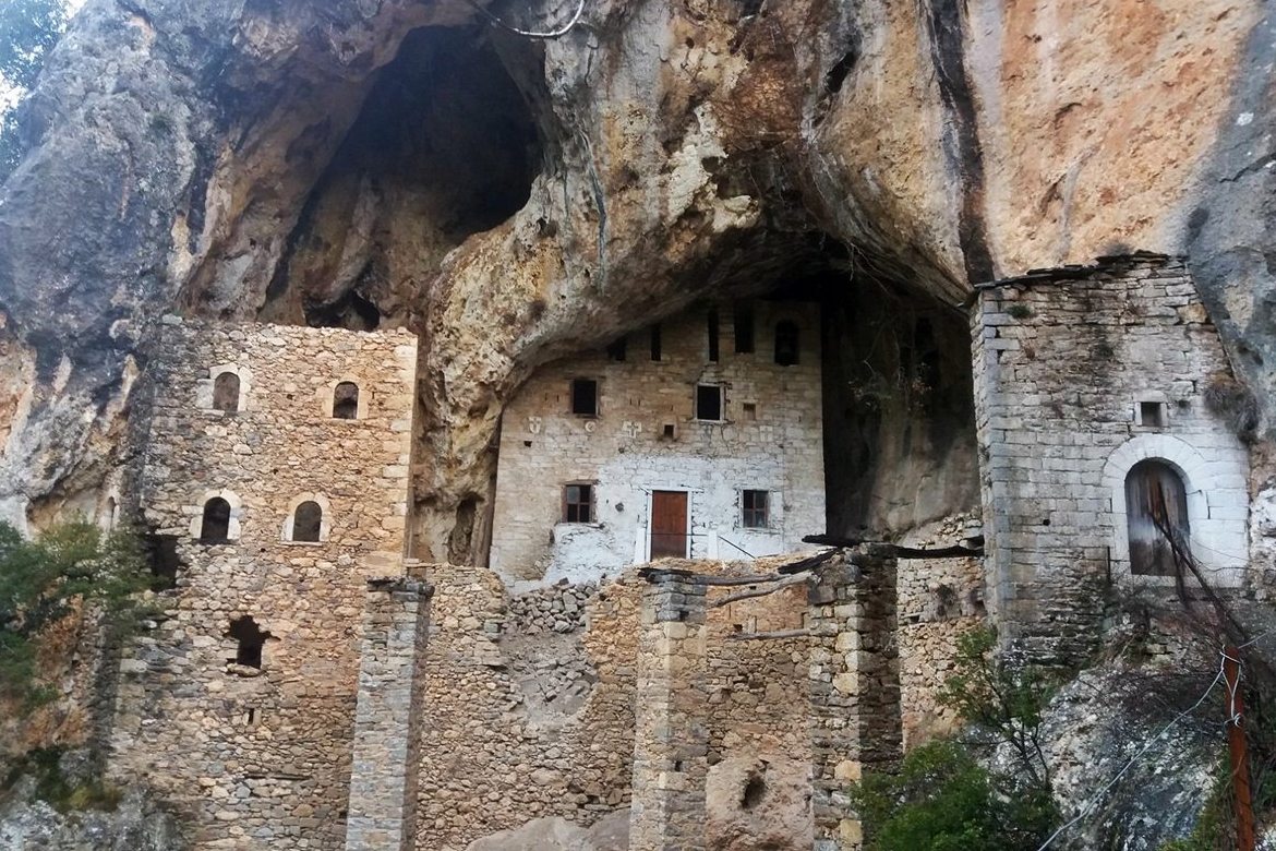 Cave of Agia kyriaki of Vamvakou