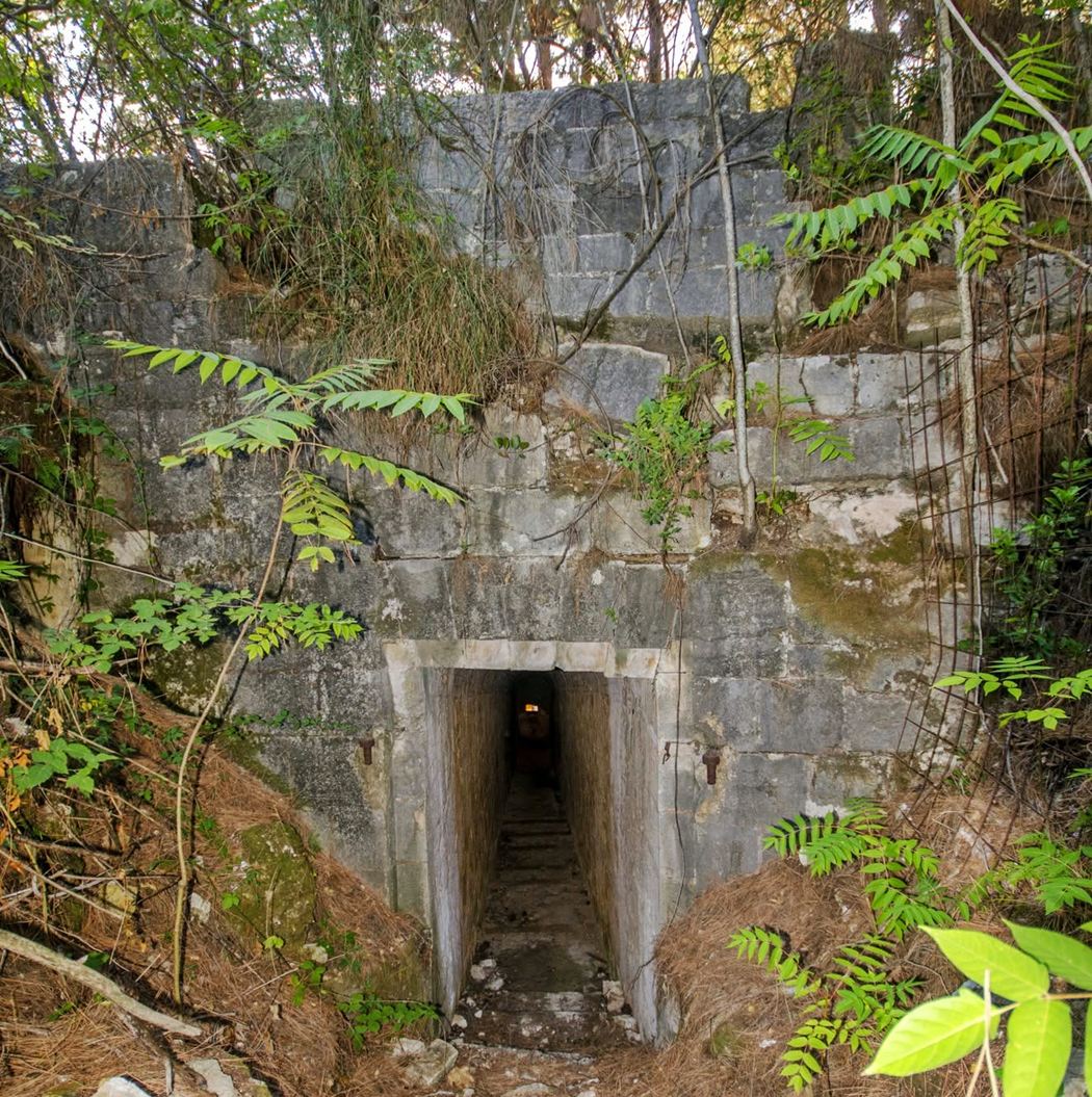 the entrance to the emplacement next to the Schulenburg fort