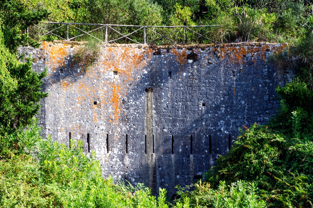 the front of the emplacement next to the Schulenburg fort